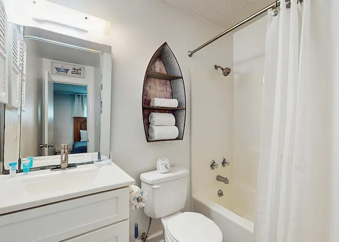 Beachview With Multiple Shared Pools Gym Hot Tub And Access Gulf Shores